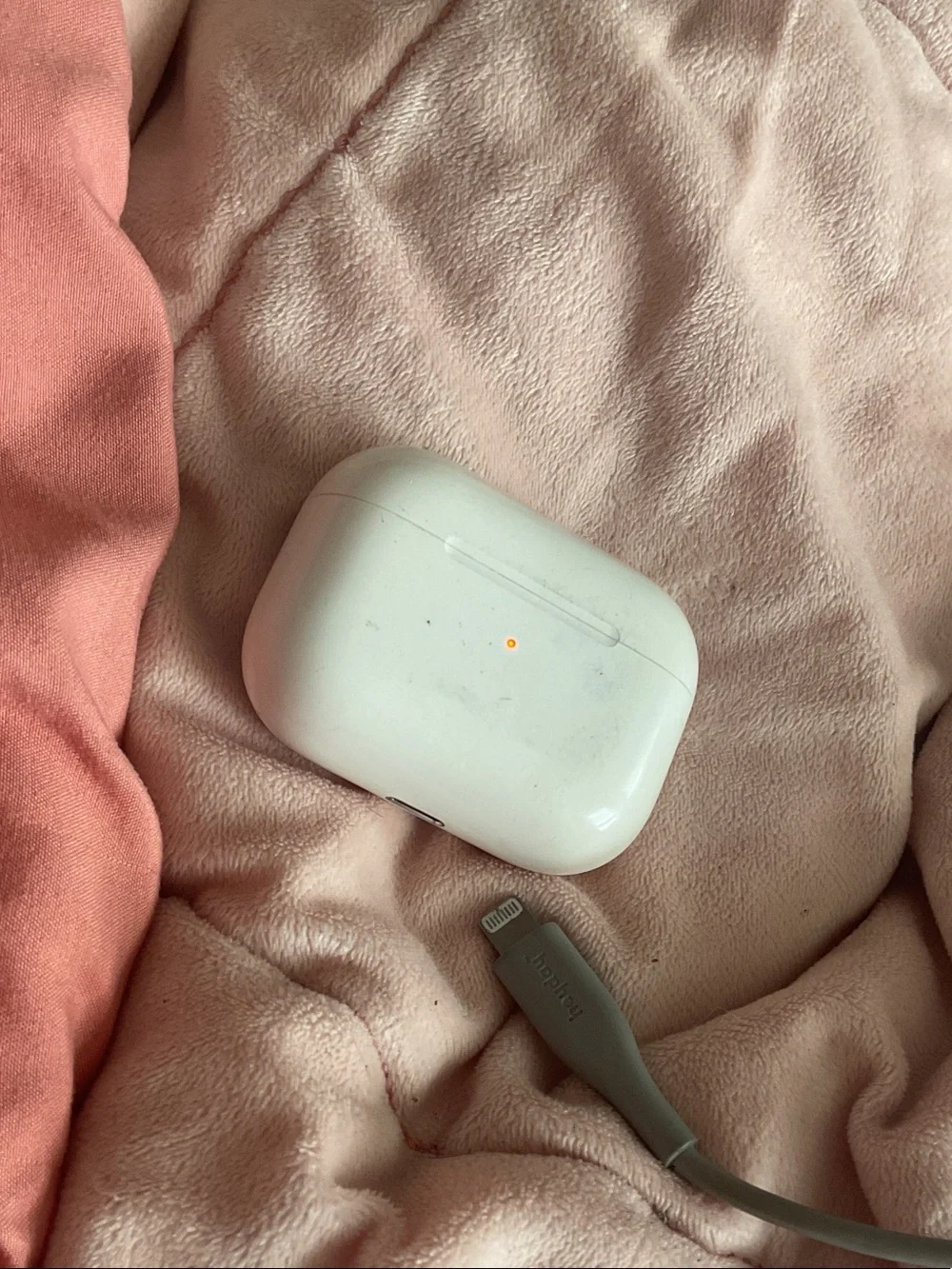 Apple airpods pro